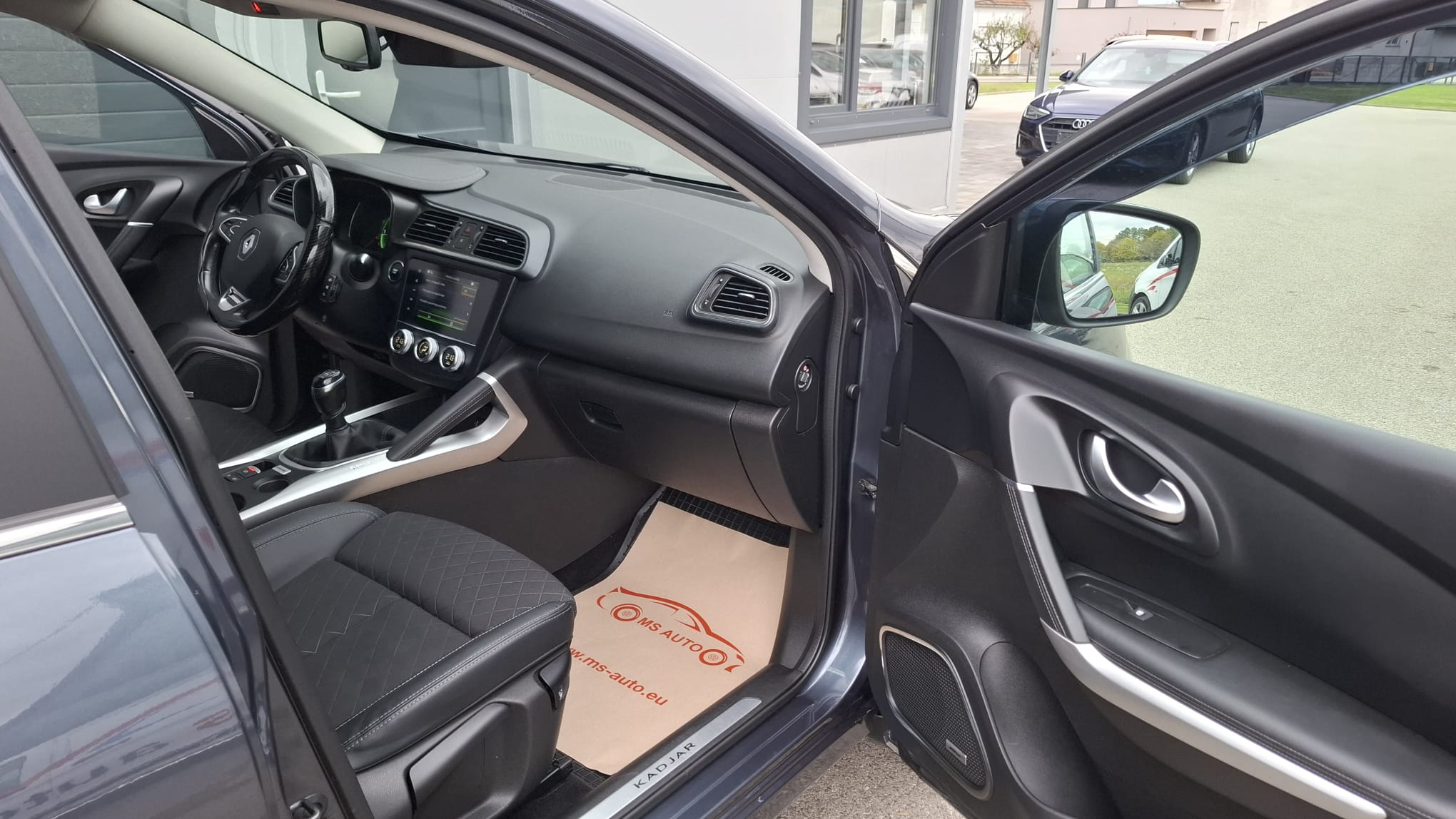 Renault Kadjar 10-10-29-2025