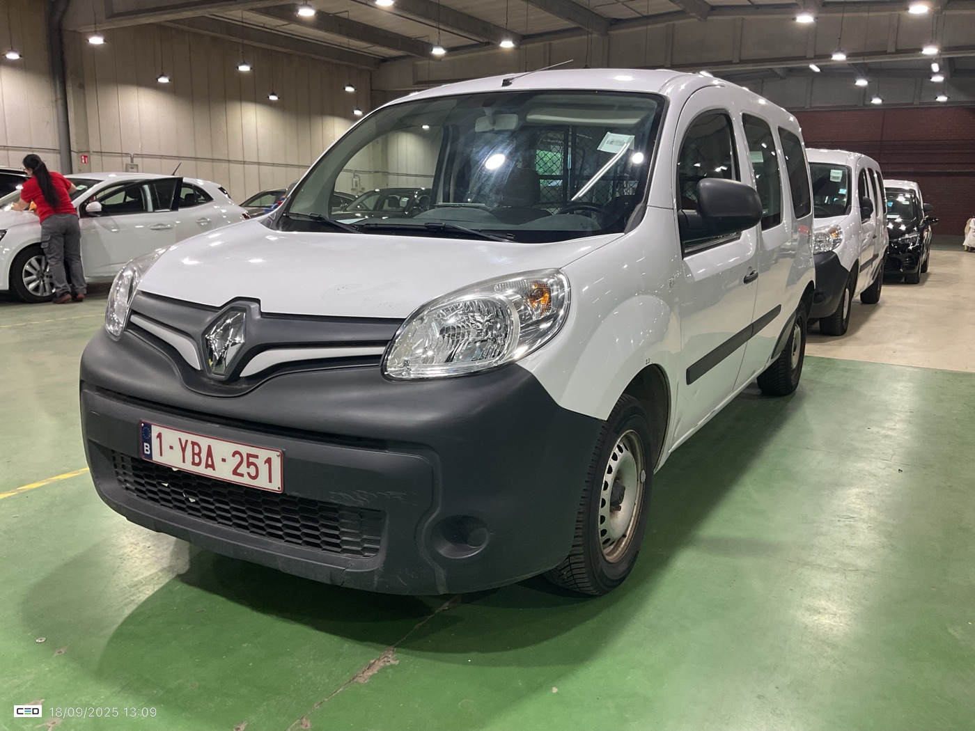Renault Kangoo 1-10-22-2025