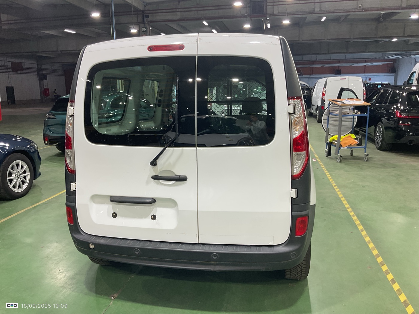 Renault Kangoo 4-10-22-2025
