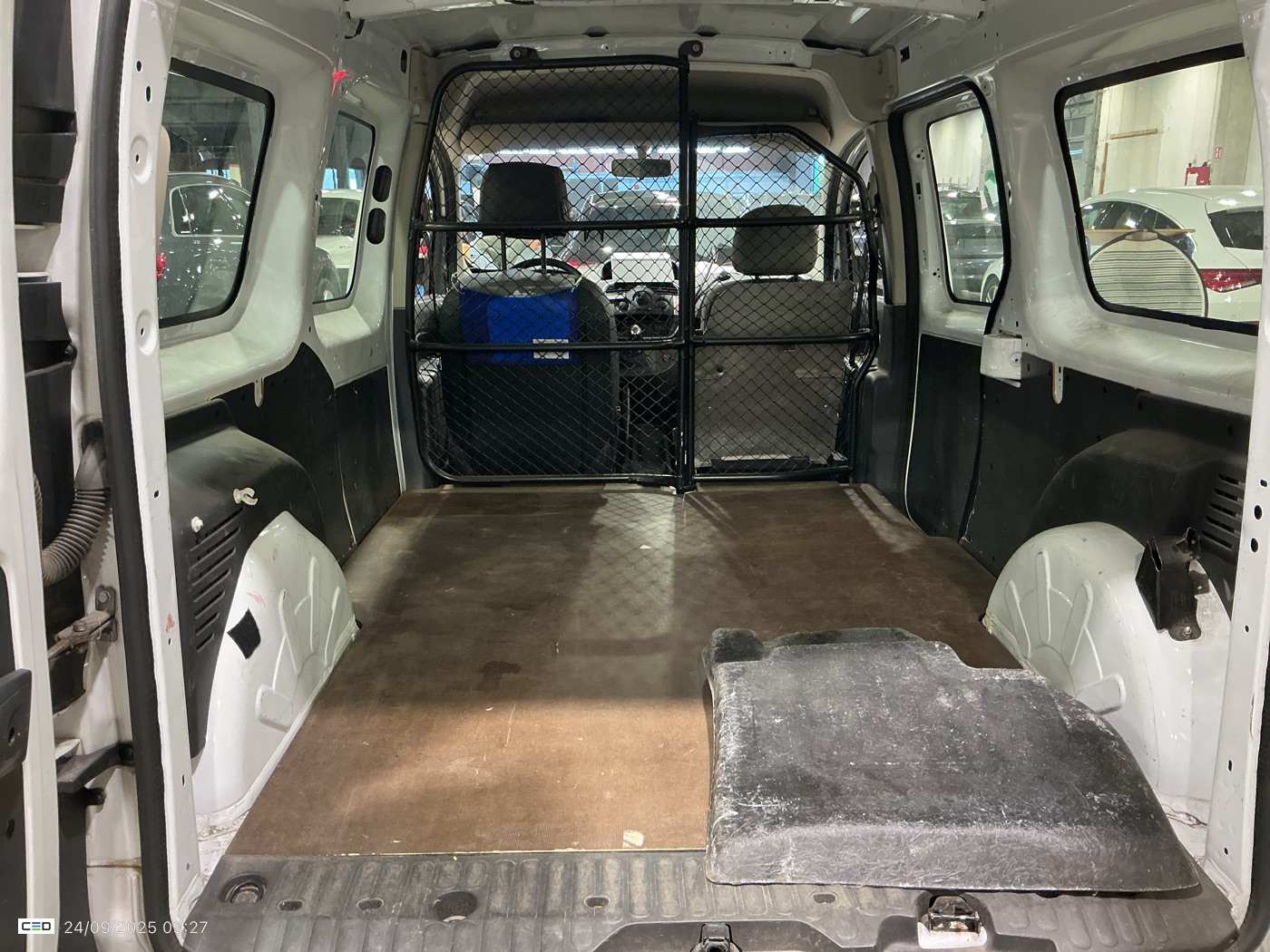 Renault Kangoo 6-10-23-2025