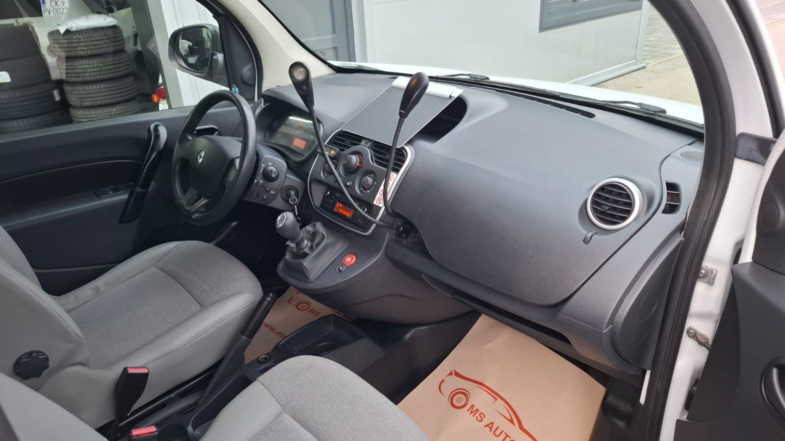 Renault Kangoo 14-11-32-2025