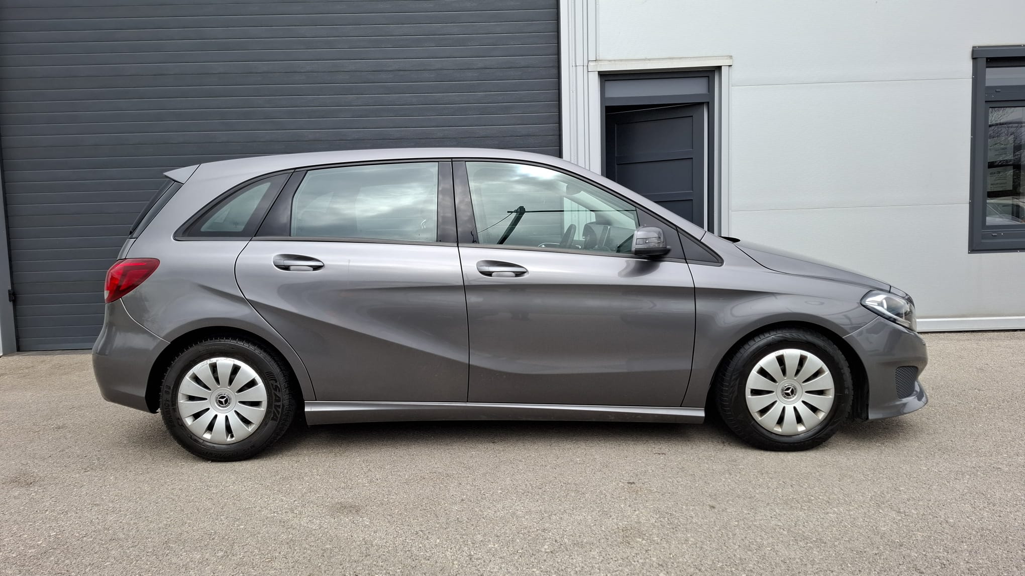 6-4-10-2026 Mercedes B Class