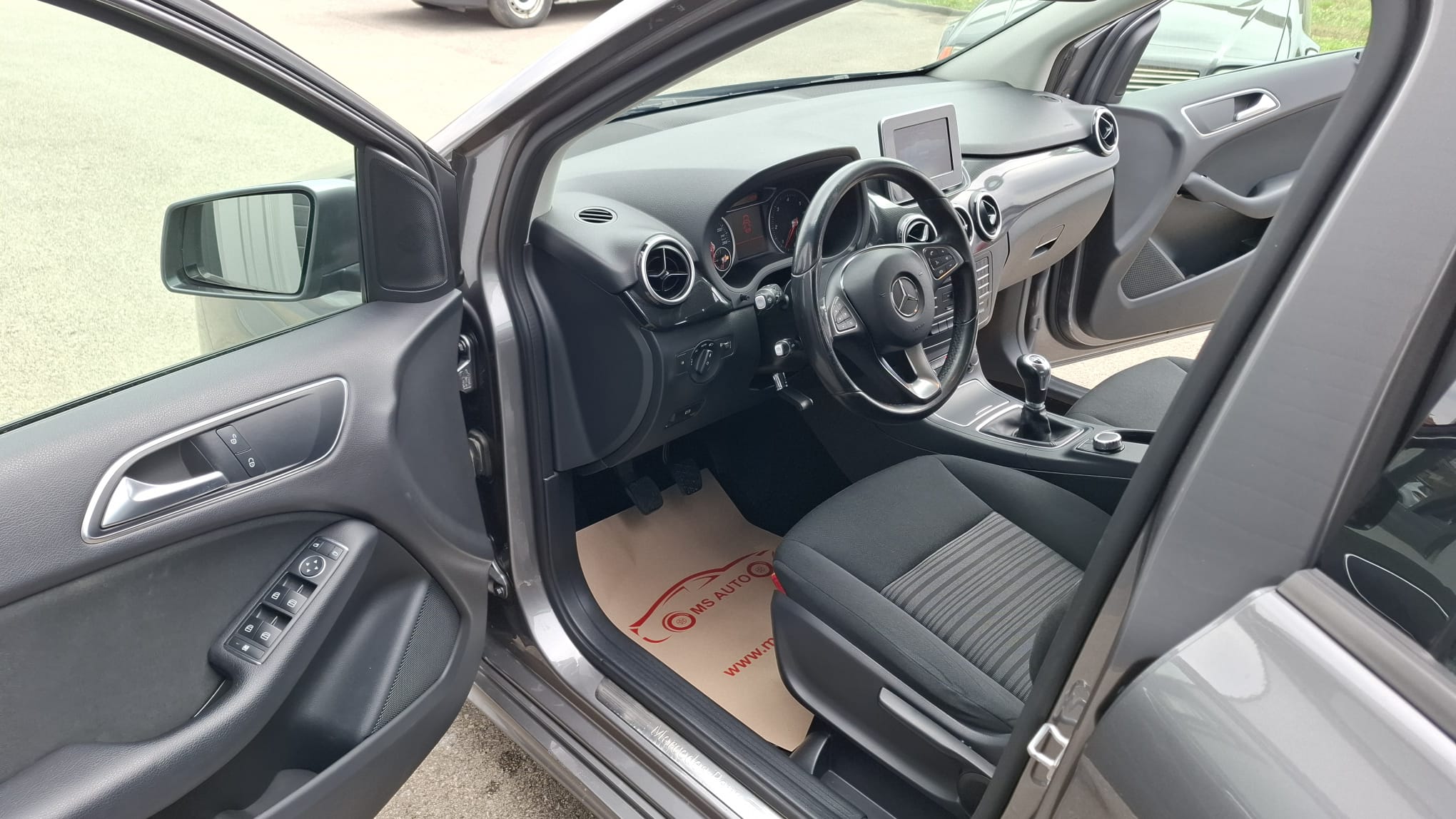 9-4-10-2026 Mercedes B Class