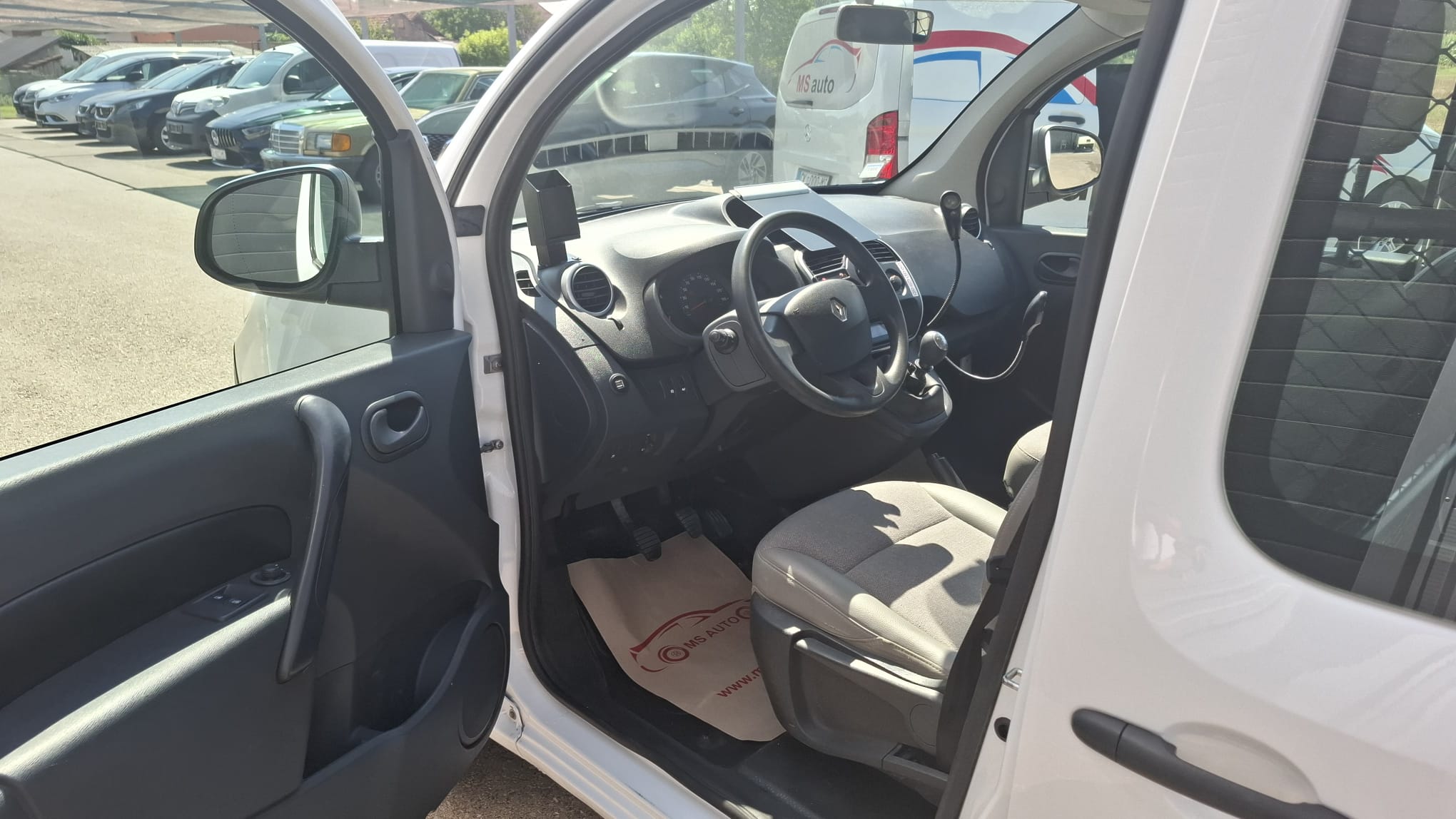 15-7-21-2026 Renault Kangoo