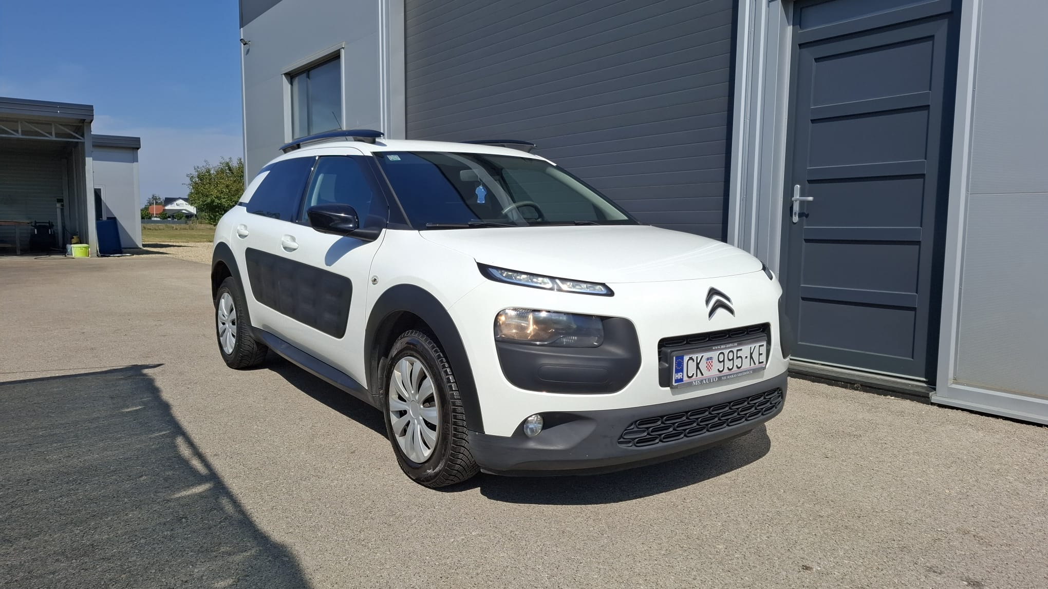 1-8-22-2026 Citroen Cactus