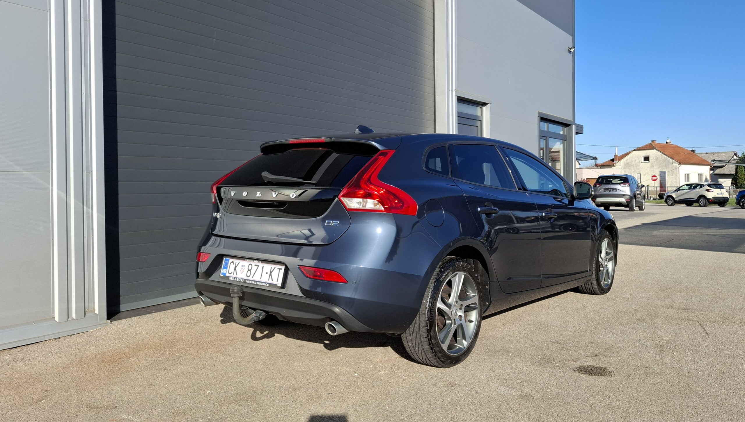 VOLVO V40 D2 - Slika 5