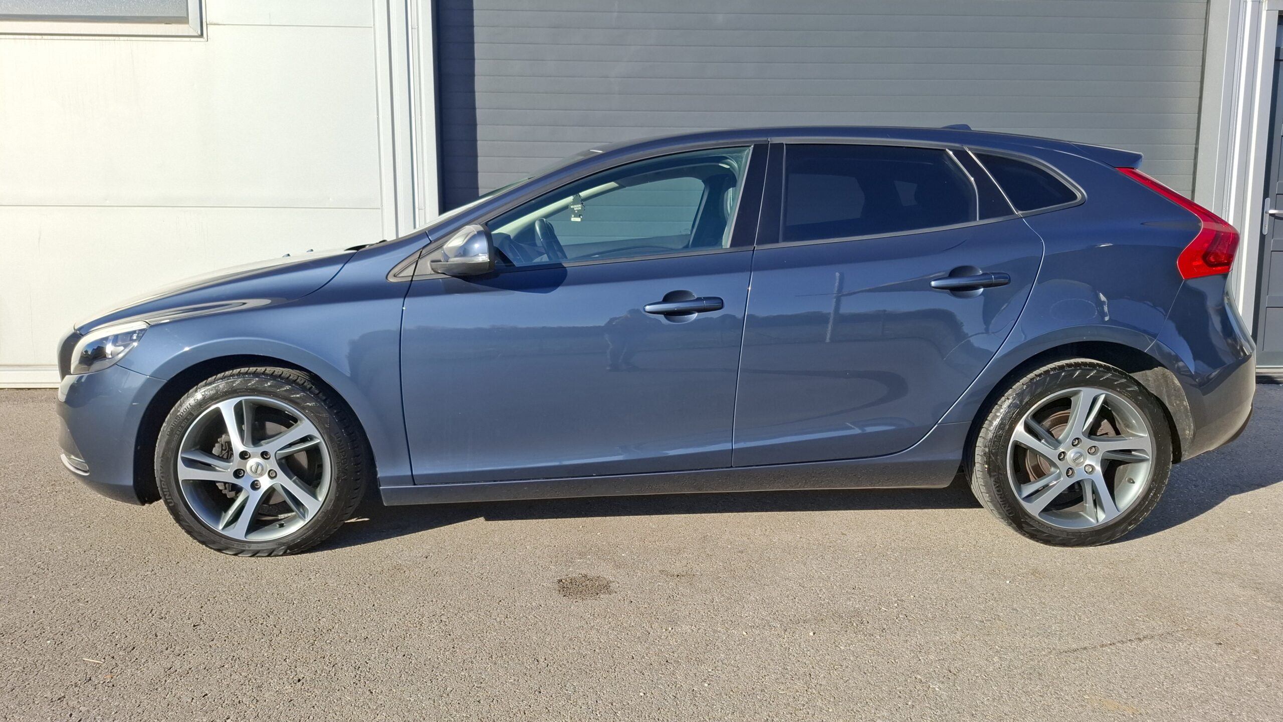 VOLVO V40 D2 - Slika 6